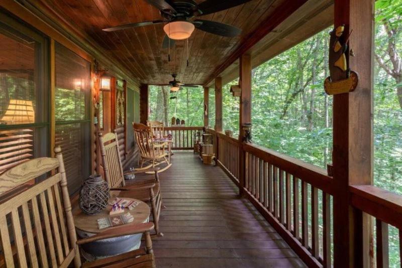 Mountain Spirit Cabin - Fireplace And Hot Tub Villa บลูริดจ์ ภายนอก รูปภาพ