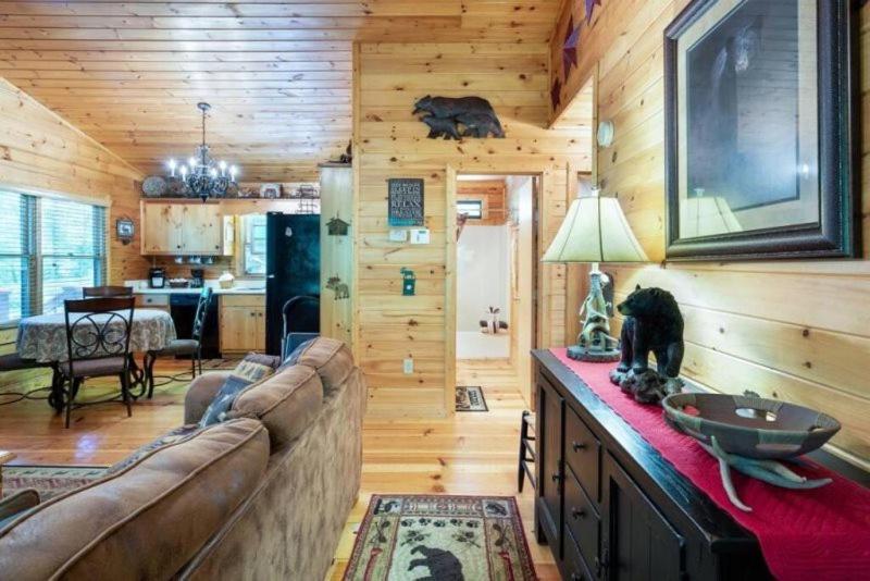 Mountain Spirit Cabin - Fireplace And Hot Tub Villa บลูริดจ์ ภายนอก รูปภาพ