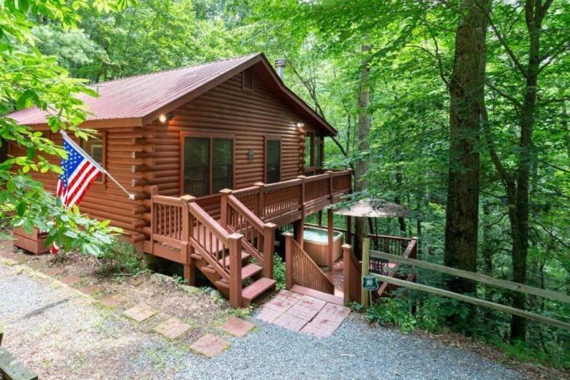 Mountain Spirit Cabin - Fireplace And Hot Tub Villa บลูริดจ์ ภายนอก รูปภาพ
