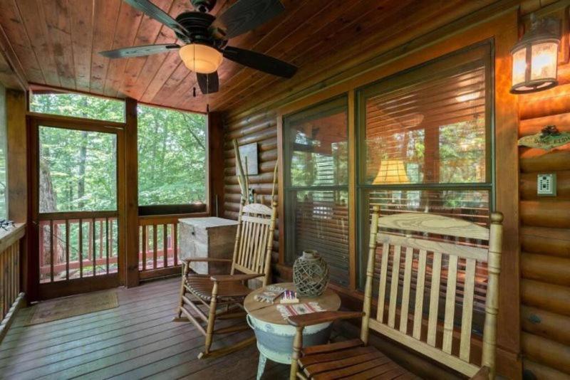 Mountain Spirit Cabin - Fireplace And Hot Tub Villa บลูริดจ์ ภายนอก รูปภาพ
