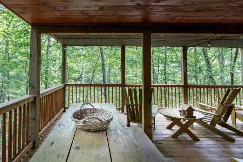 Mountain Spirit Cabin - Fireplace And Hot Tub Villa บลูริดจ์ ภายนอก รูปภาพ